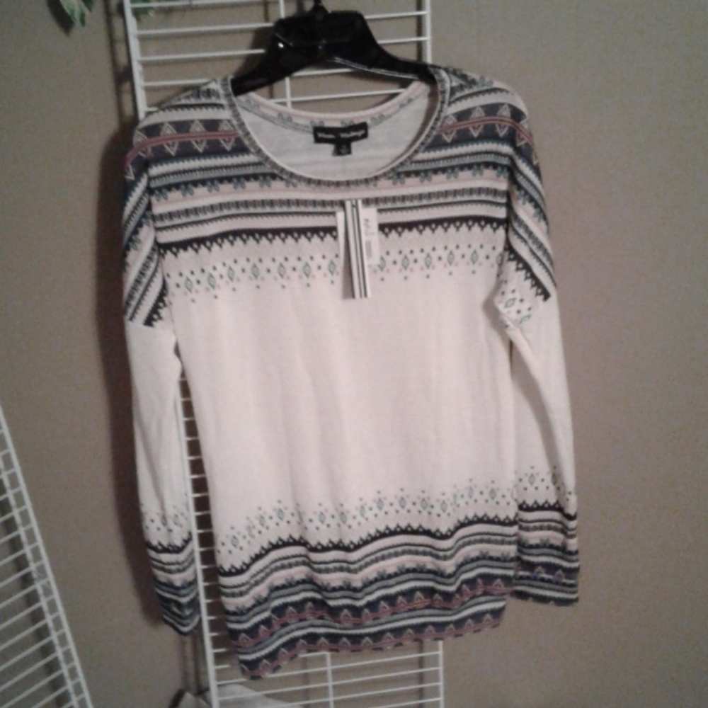Mason &Mackenzie size small sweater